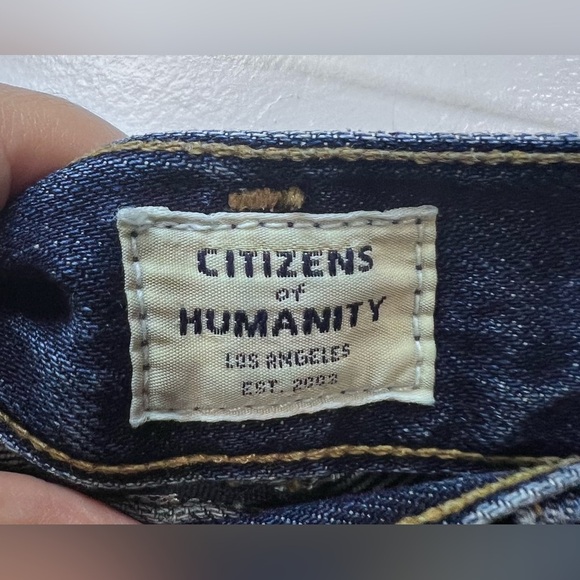 Citizens Of Humanity Blue Straight Jeans with Distressed Detail - Picture 12 of 12